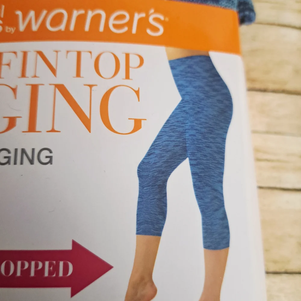 Blissful Benefits by Warner's Blue Patterned Cropped Seamless Leggings